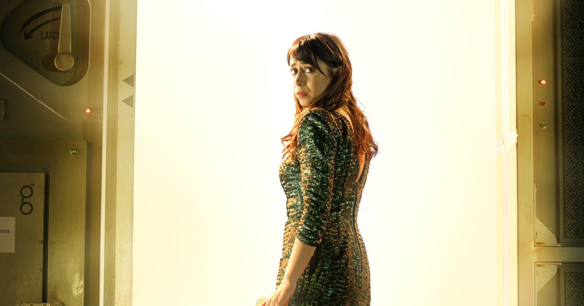 Cristin Milioti as Hazel Green in MADE FOR LOVE. Cr: HBO Max