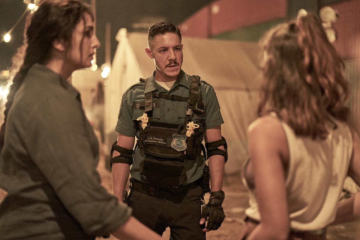 Huma Qureshi as Geeta, Theo Rossi as Burt Cummings and Ella Purnell as Kate Ward in “Army of the Dead,” written and directed by Zack Snyder. Cr: Clay Enos/Netflix