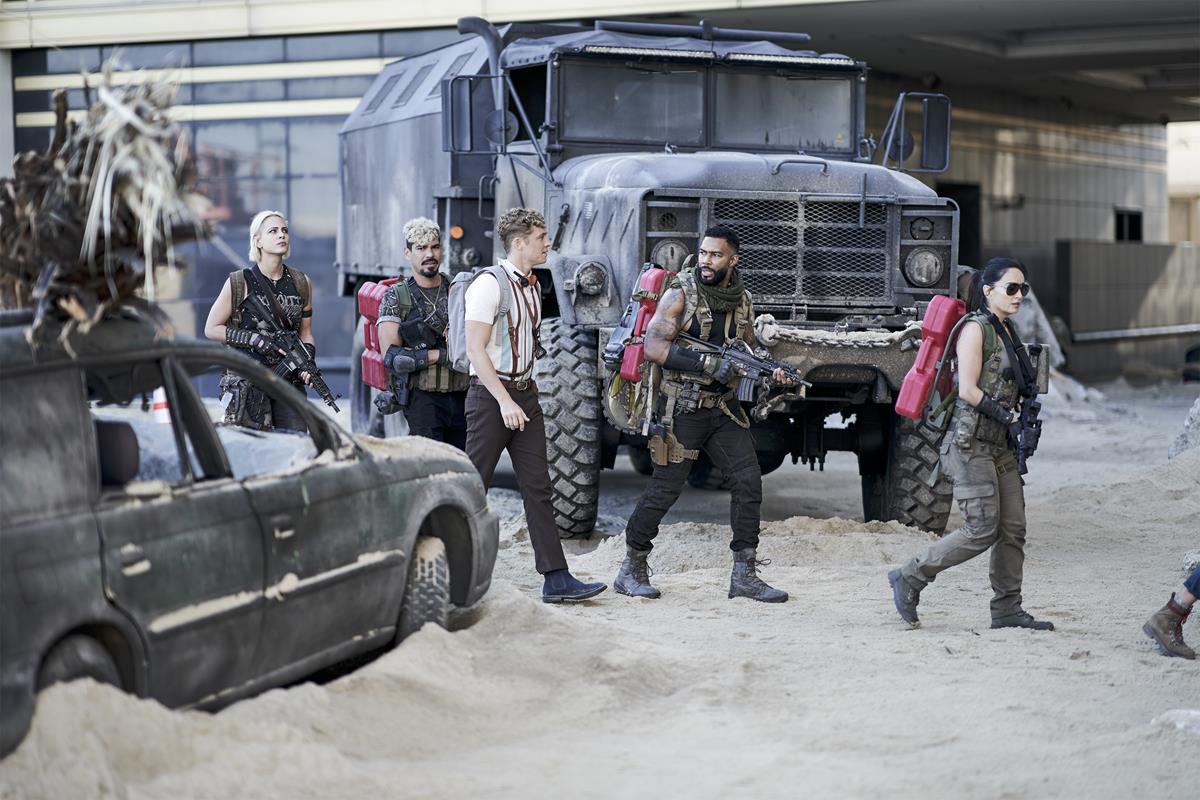 Ana De La Reguera as Cruz, Matthias Schweighöfer as Dieter, Omari Hardwick as Vanderohe, Raúl Castillo as Mickey Guzman and Nora Arnezeder as Lilly “The Coyote” in “Army of the Dead,” written and directed by Zack Snyder. Cr: Clay Enos/Netflix