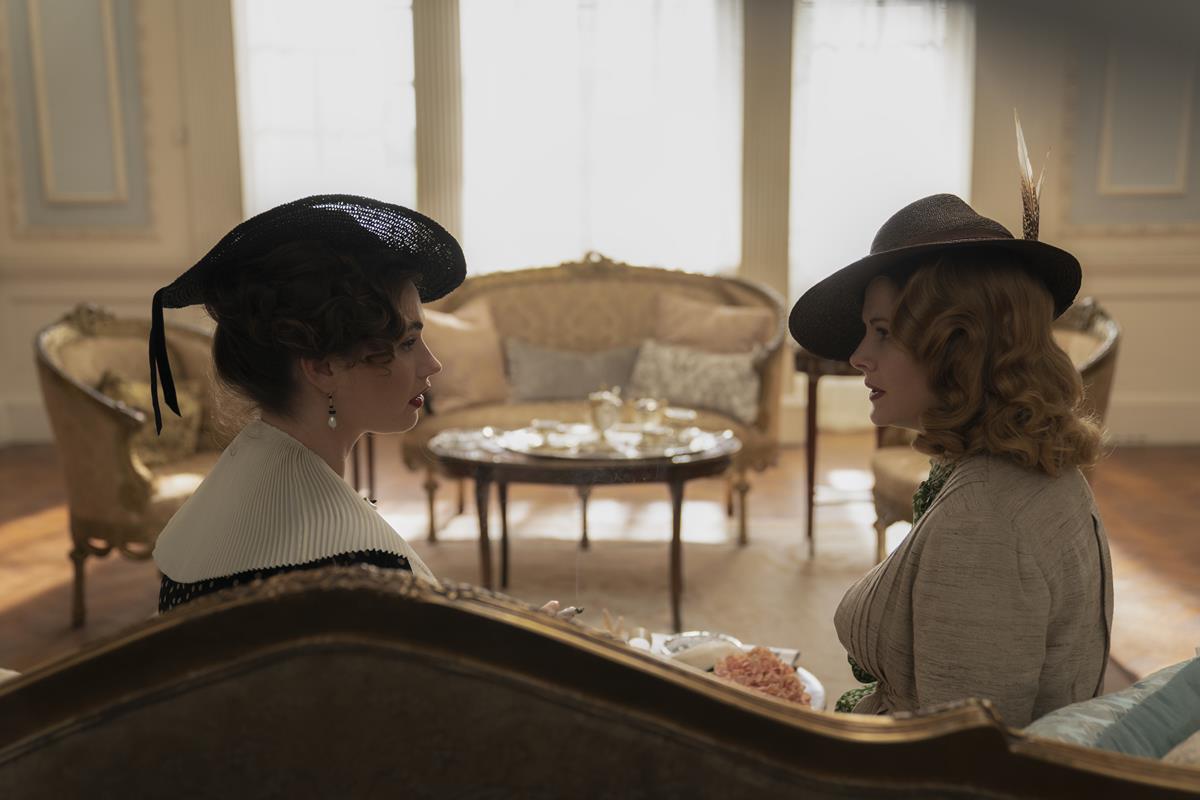 Lily James as Linda Radlett and Emily Beecham as Fanny Logan in “The Pursuit of Love.” Cr: Robert Viglasky/BBC
