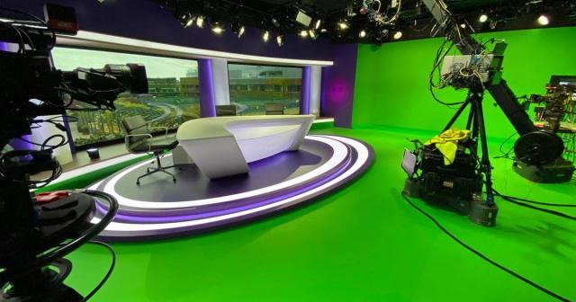 Built around a green screen studio, the Wimbledon studio virtualization effectively extended the space available far beyond its physical limits.