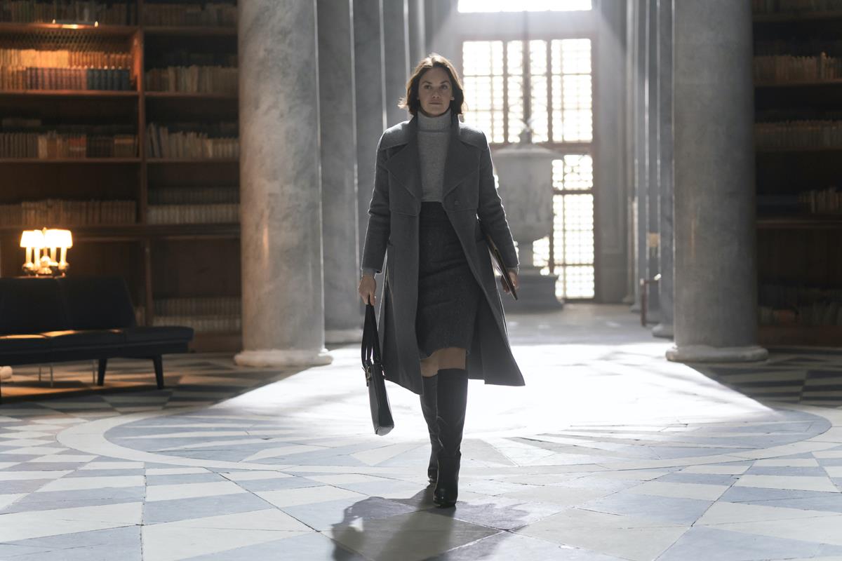 Ruth Wilson as Norwegian diplomat Mona Juul in “Oslo.” Cr: Larry D. Horricks/HBO