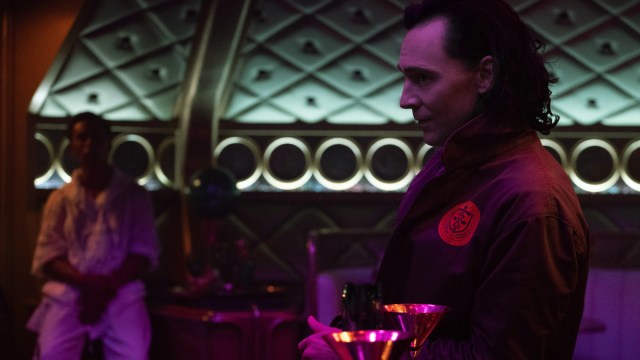 Loki (Tom Hiddleston) in Episode 3 of Marvel Studios' “Loki.” Cr: Chuck Zlotnick/Marvel Studios