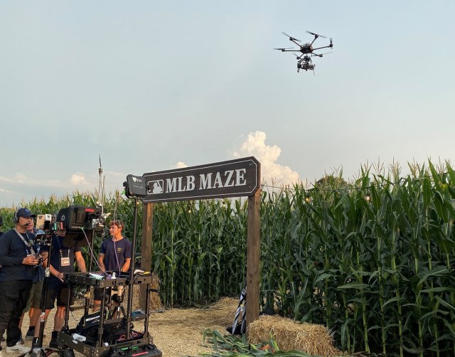 FOX Sports MLB at Field of Dreams live production using LiveU and T-Mobile’s 5G network. Cr: FOX Sports