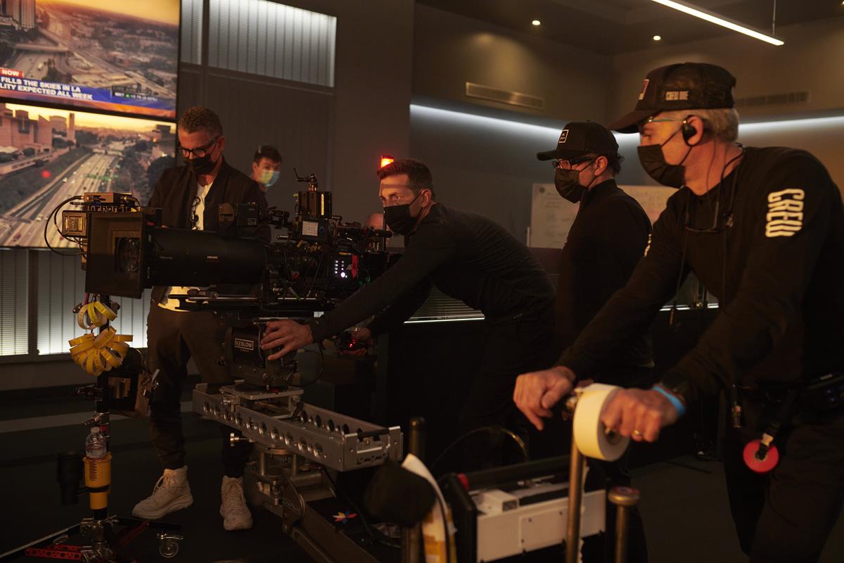 Cinematographer Maz Makhani and crew on the set of director Antoine Fuqua’s “The Guilty.” Cr: Netflix
