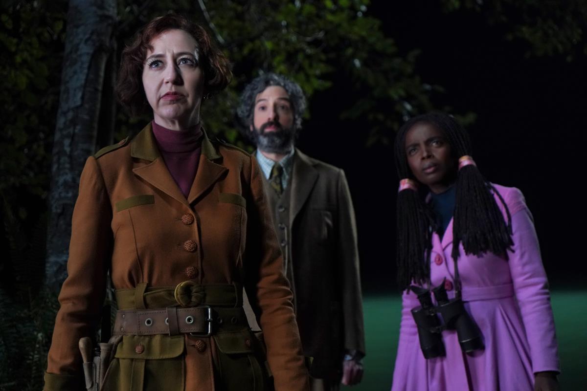 Kristen Schaal as Number Two, Tony Hale as Mr. Benedict, and MaameYaa Boafo as Rhonda Kazembe in Episode 2 of “The Mysterious Benedict Society.” Cr: Disney