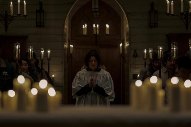 Louis Oliver as Ooker in Episode 6 of “Midnight Mass.” Cr. Eike Schroter/Netflix
