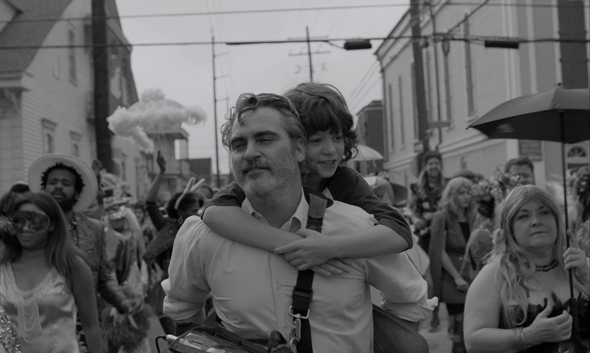 Joaquin Phoenix as Johnny and Woody Norman as Jesse in director Mike Mills’ “C’mon C’mon.” Cr: A24