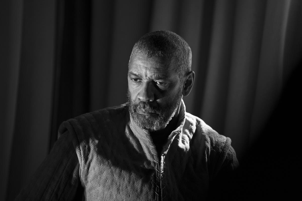 Denzel Washington as Lord Macbeth in director Joel Coen’s “The Tragedy of Macbeth.” Cr: Alison Cohen Rosa /A24/Apple TV+