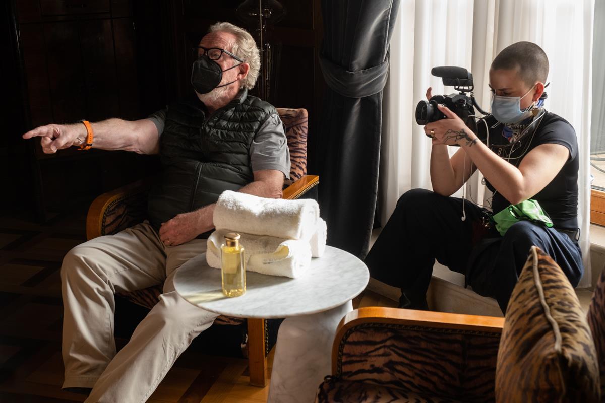 Director Ridley Scott on the set of “House of Gucci.” Cr: MGM