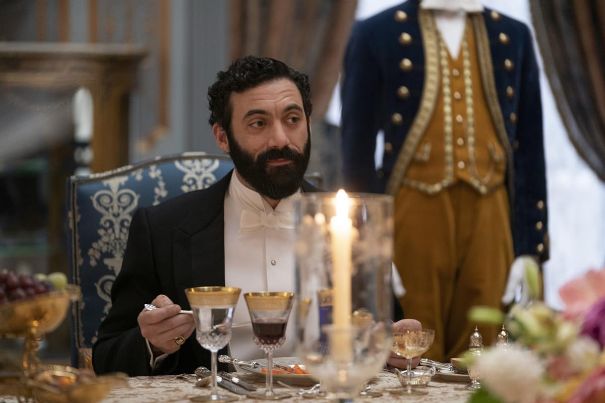 Morgan Spector as George Russell and Kelley Curran as Turner in season 1 episode 3 of “The Gilded Age.” Cr: Warner Media