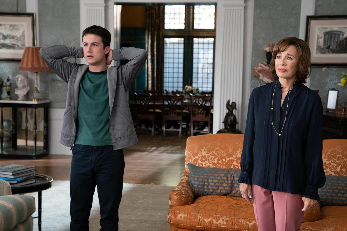 Dylan Minnette as Tyler Shultz and Anne Archer as Charlotte Shultz in episode 7 of “The Dropout.” Cr: Beth Dubber/Hulu