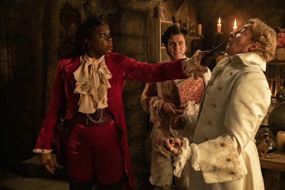 Leslie Jones as Spanish Jackie, Nathan Foad as Lucius, and Rhys Darby as Stede Bonnet in season 1 episode 3 of “Our Flag Means Death.” Cr: Warner Media