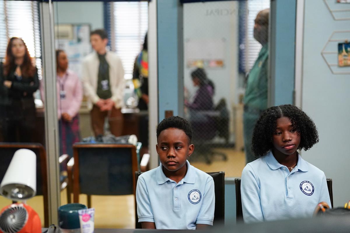Jamaal Avery Jr. as Stefon and Nia Chanel in episode 11 of “Abbott Elementary.” Cr: ABC