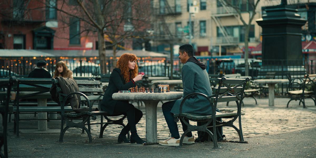 Natasha Lyonne as Nadia Vulvokov and Charlie Barnett as Alan Zaveri in season 2 episode 4 of “Russian Doll.” Cr: Netflix
