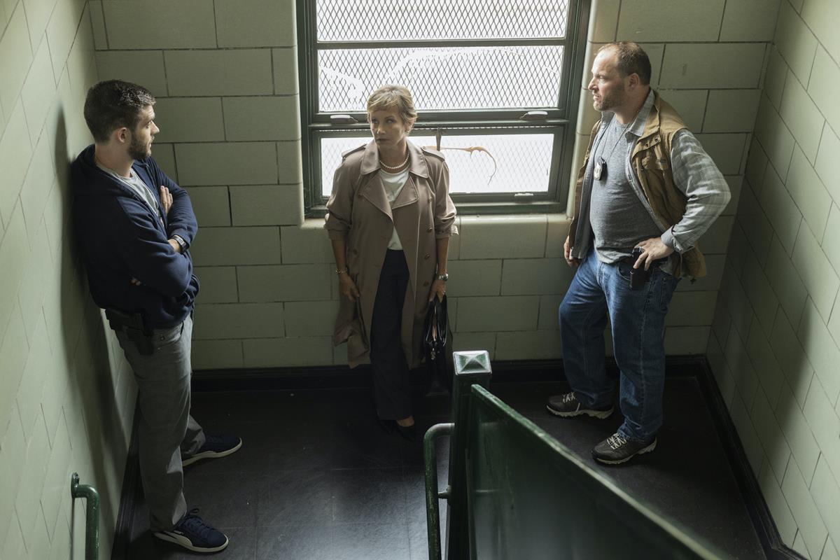 David Corenswet as David McDougall, Gabrielle Carteris as Andrea Smith, and Larry Mitchell as Detective Scott Kilpatrick in episode 2 of “We Own This City.” Cr: Warner Media