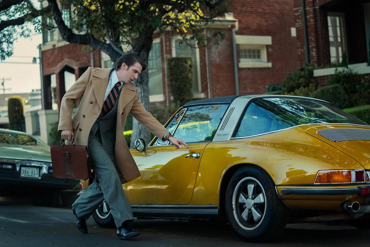 Dan Stevens as John Dean in “Gaslit.” Cr: Hilary Bronwyn Gayle/Starz