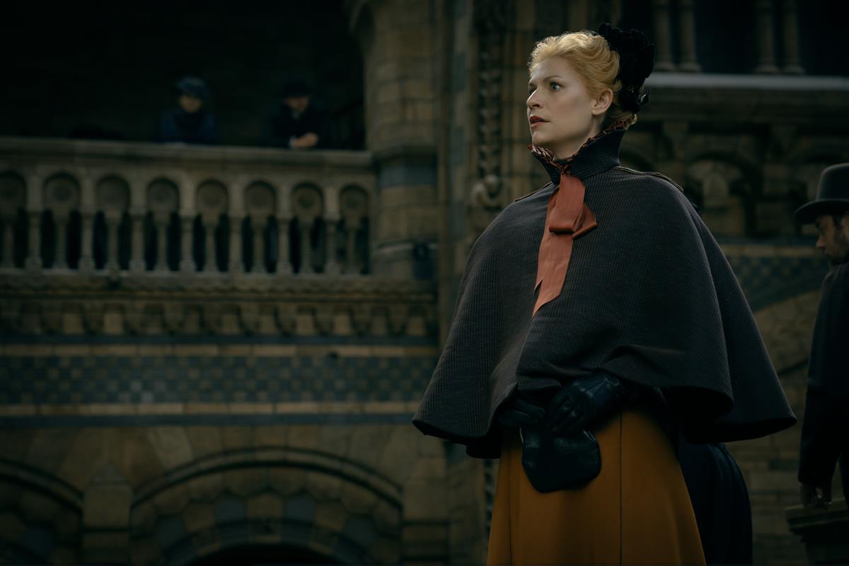 Claire Danes in “The Essex Serpent.” Cr: Apple TV+