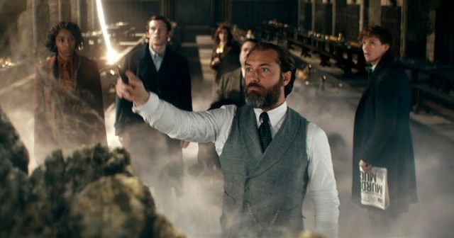 With camera tools that can be exported to previs or into the final visual effect pipeline, Framestore’s in-house virtual scouting system fARsight was employed on “Fantastic Beasts: The Secrets of Dumbledore.” Cr: Warner Bros. Pictures