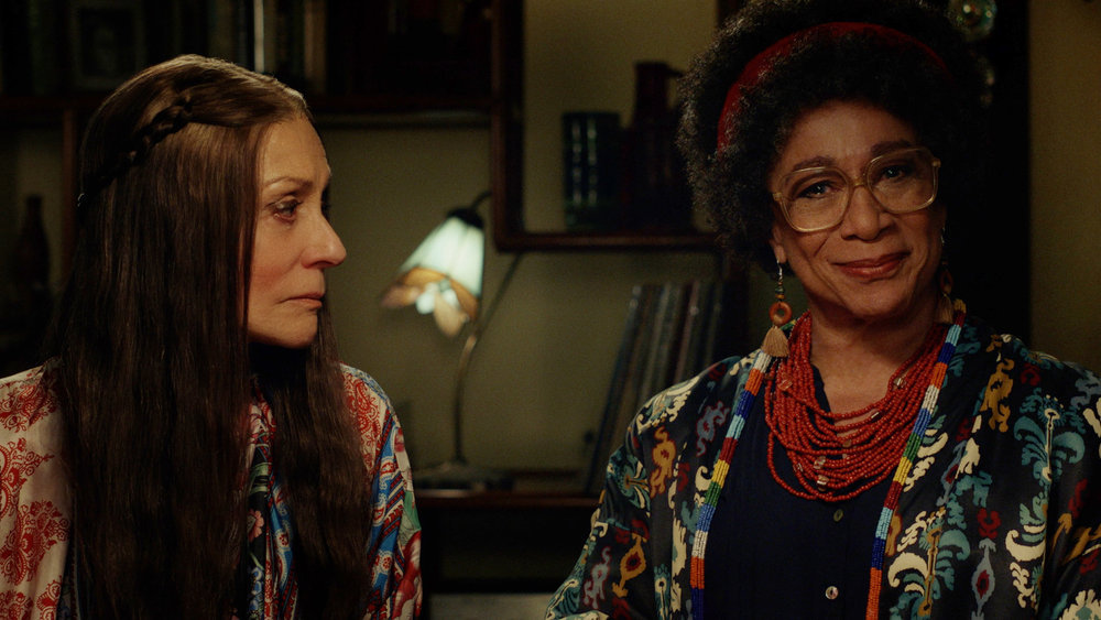 Judith Light as Irene Smothers and S. Epatha Merkerson as Joyce Harris in “Poker Face.” Cr: Peacock
