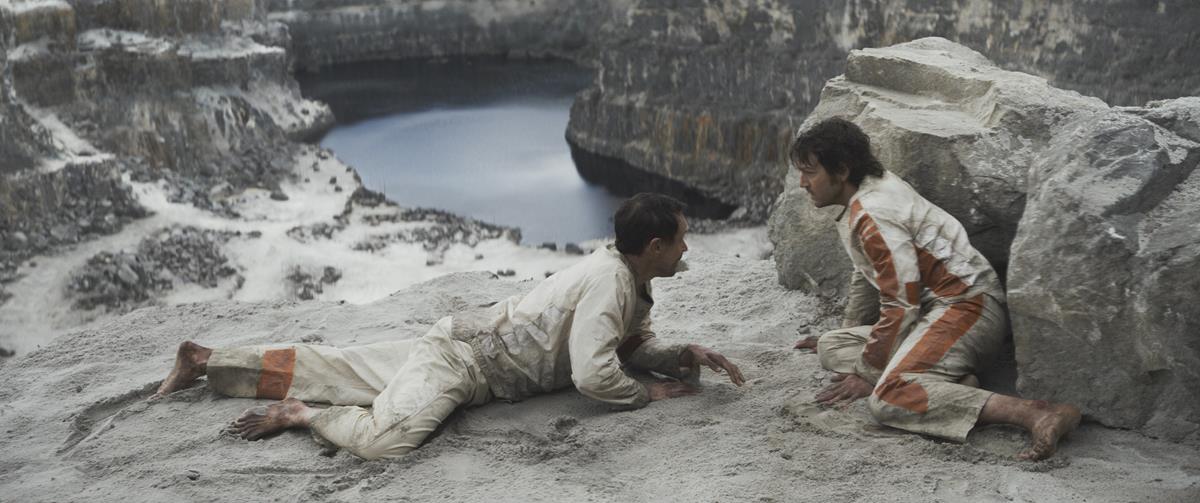 Duncan Pow as Melshi and Diego Luna as Cassian Andor in “Andor.” Cr: Disney+