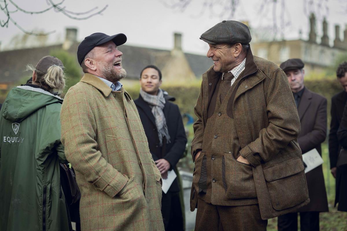 Guy Ritchie and Vinnie Jones behind the scenes of “The Gentlemen.” Cr: Christopher Rafael/Netflix