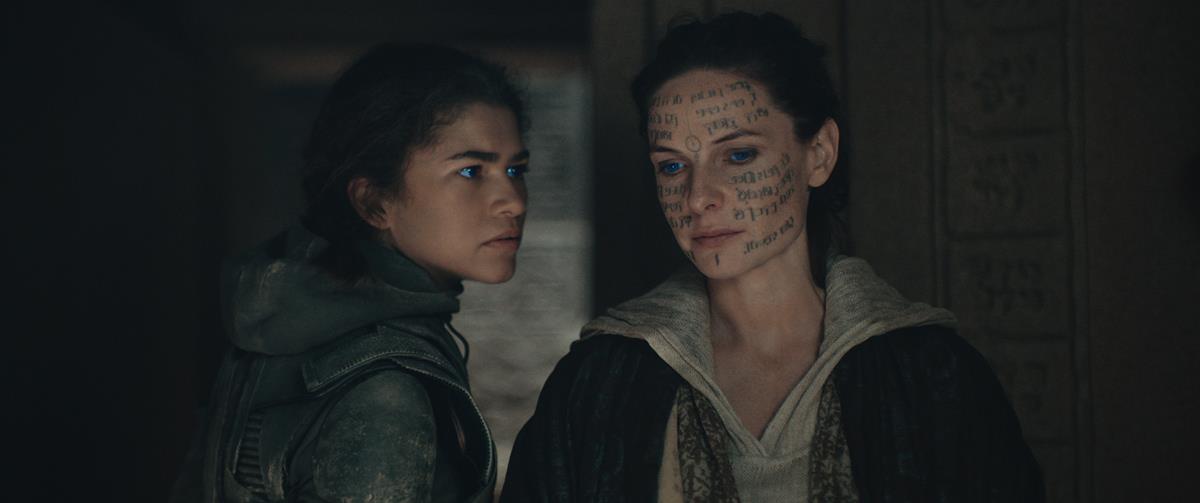 Zendaya as Chani and Rebecca Ferguson as Lady Jessica in “Dune: Part Two,” directed by Denis Villeneuve. Cr: Warner Bros. Pictures