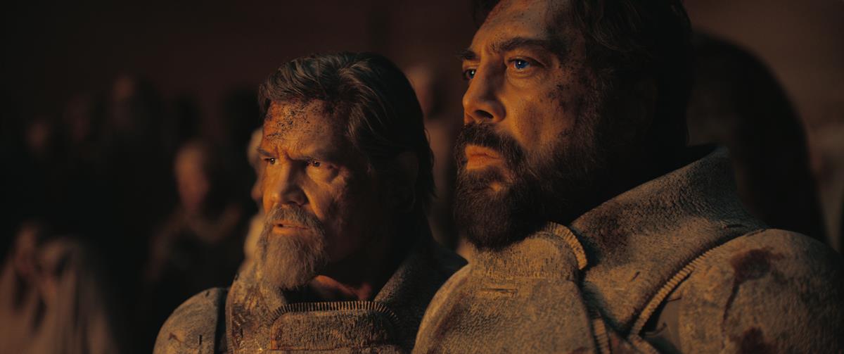 Josh Brolin as Gurney Halleck and Javier Bardem as Stilgar in “Dune: Part Two,” directed by Denis Villeneuve. Cr: Warner Bros. Pictures