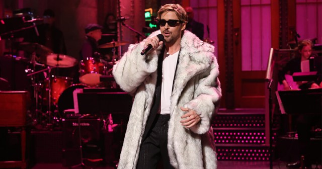Ryan Gosling hosting “Saturday Night Live.” Cr: Will Heath/NBC